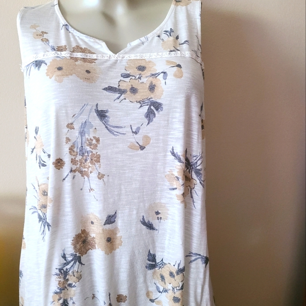 Floral split neck tank